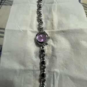 Ladies quartz watch